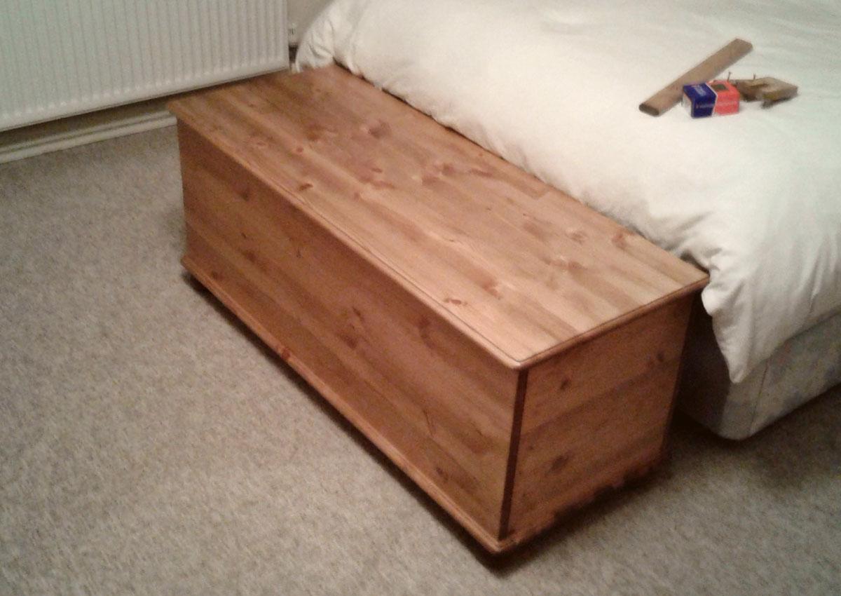 4ft Pine Blanket Box