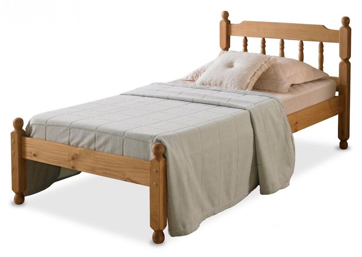 Colonial Style Spindle Bed