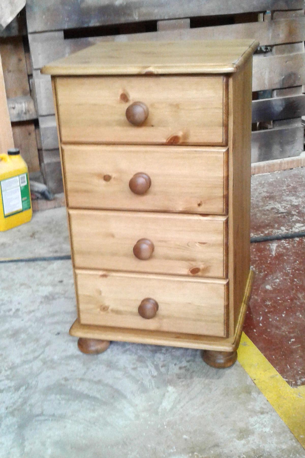 4 Drawer Pine Bedside Chest