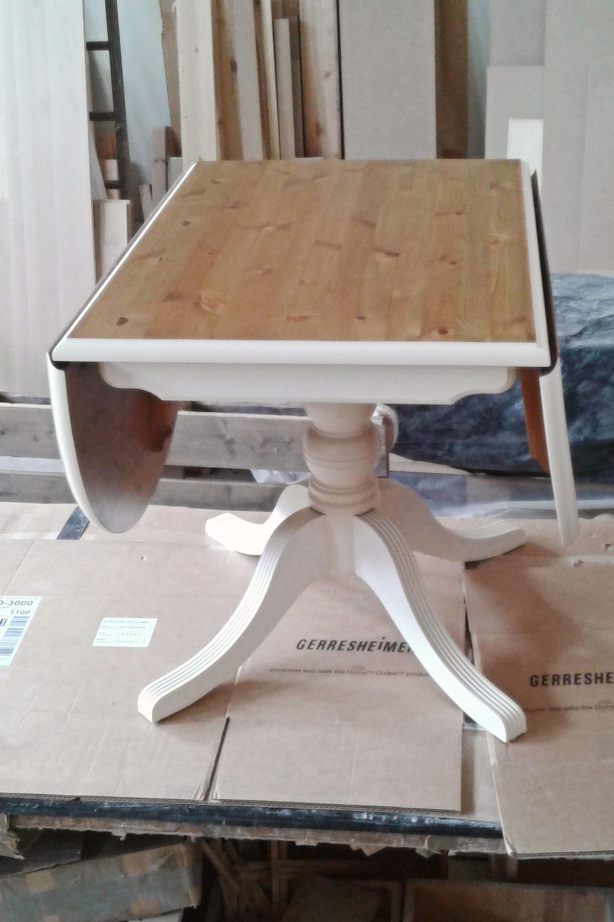 Bespoke Centre Pedestal Drop-leaf Table