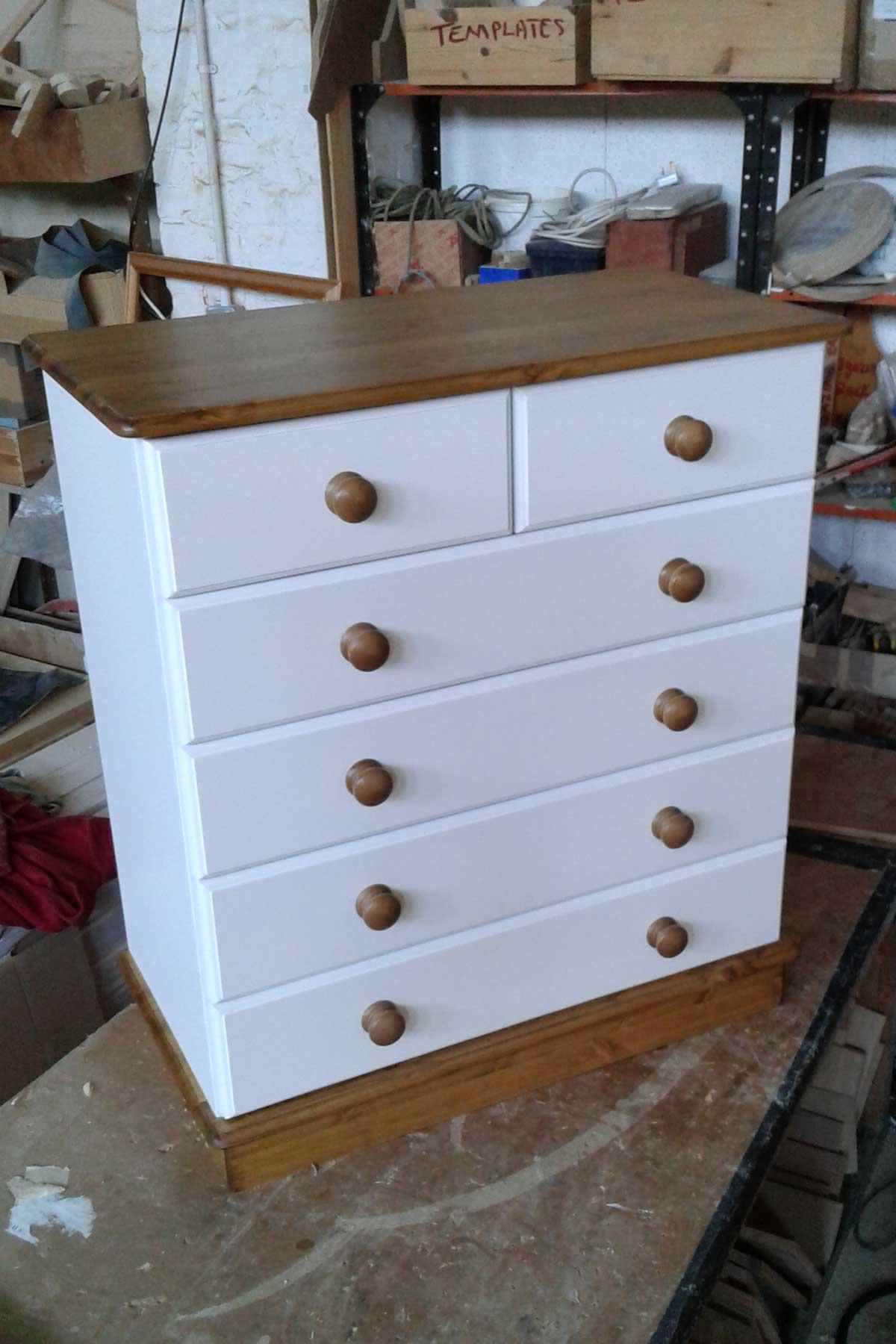 4+2 Painted Pine Chest of Drawers