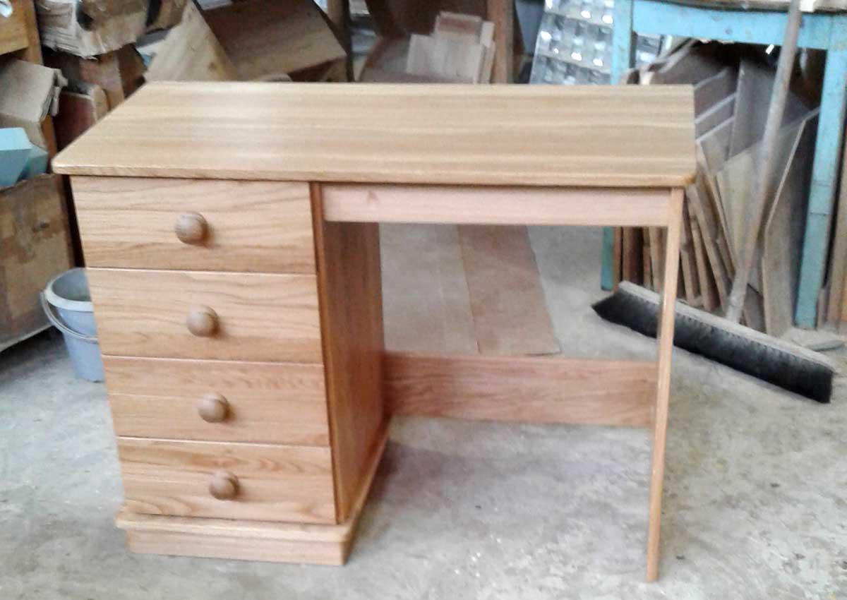Single Pedestal Oak Dressing Table