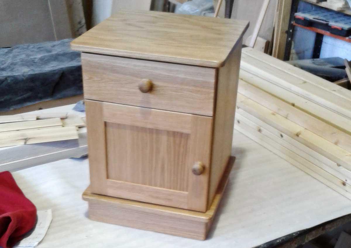 Oak Bedside Cabinet