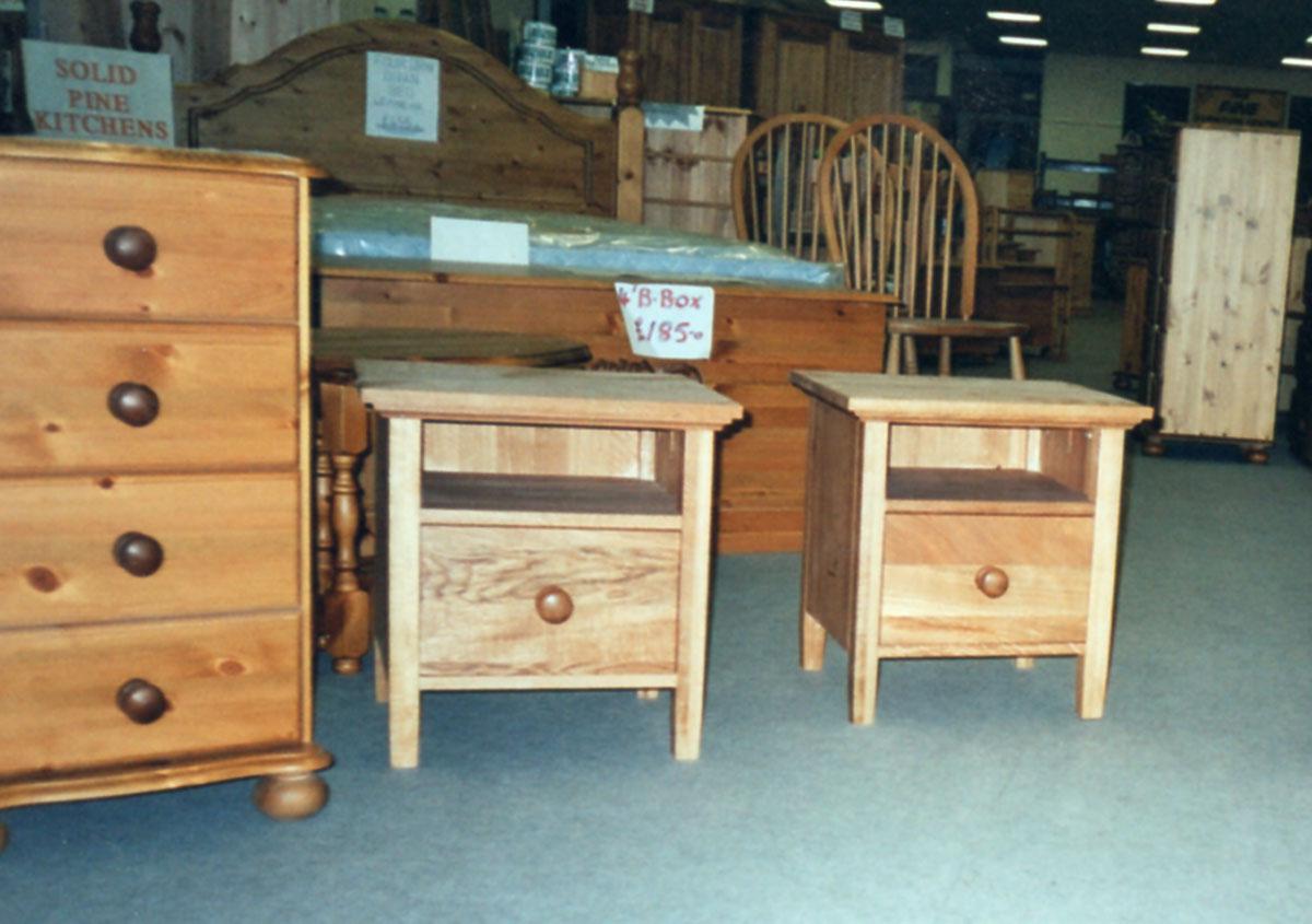 Special Oak Bedside Tables