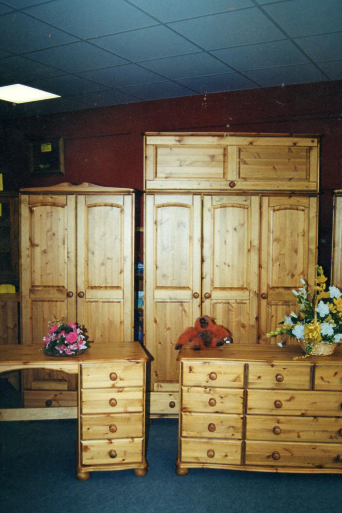 Pine Bedroom Furniture